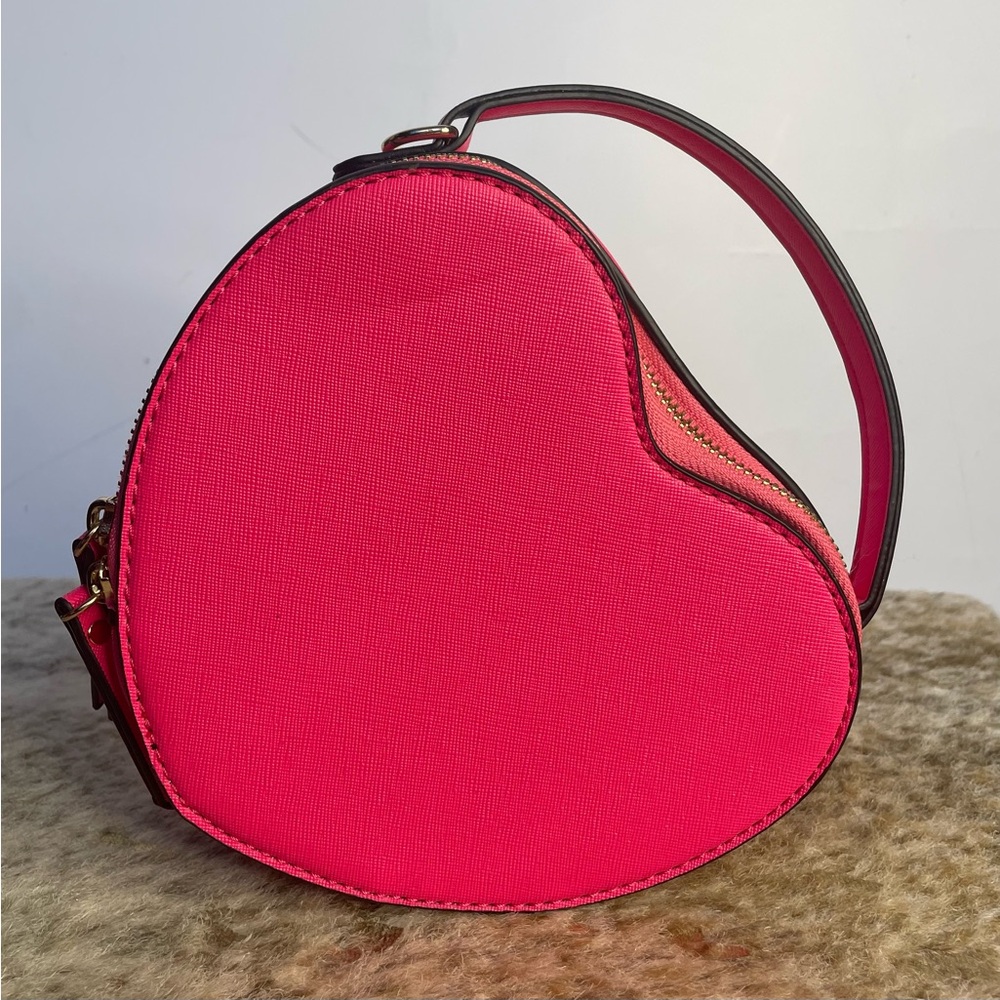 5 for $25🔥Hot Pink Heart Crossbody Purse- New Without Tags - Picture 3 of 11